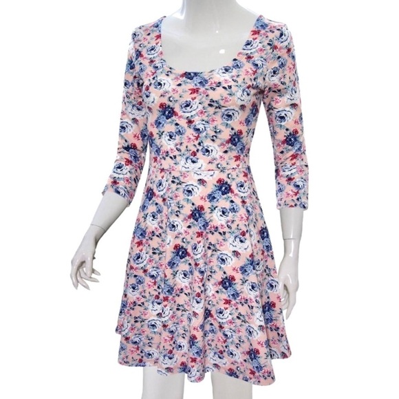 TOMSWARE Women Pink Floral Print 3/4 Sleeve Scoop Neck fit and Flare Dress M - Picture 9 of 9